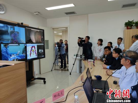黑龍江省完成首例5G-MR遠(yuǎn)程指導(dǎo)手術(shù) 黑龍江省完成首例5G-MR遠(yuǎn)程指導(dǎo)手術(shù)
