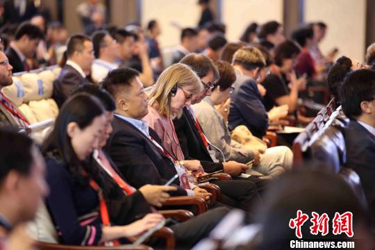 博鰲亞洲論壇全球健康論壇大會啟幕 陳馮富珍任大會主席-易網健康<a href=http://www.jjkd2019.cn/jkys/ target=_blank class=infotextkey>養生</a>網 博鰲亞洲論壇全球健康論壇大會啟幕 陳馮富珍任大會主席