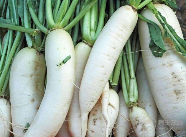 經(jīng)?？人?，常吃5種食物，清肺潤(rùn)肺不再咳咳咳