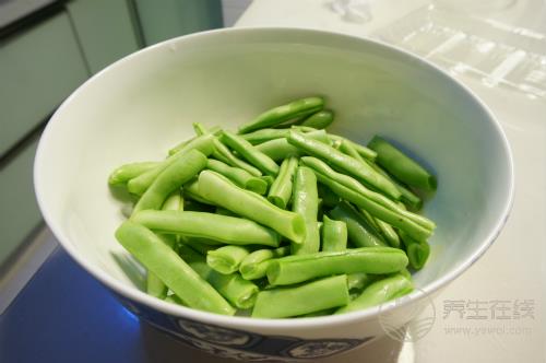 夏季謹防食物中毒!4種食物千萬別吃 夏季謹防食物中毒!4種食物千萬別吃