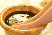 秋冬泡腳最養生，但這些泡腳禁區要注意，不要越過