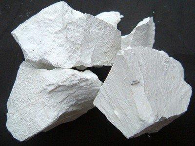 生石灰放在房間里會(huì)產(chǎn)生哪些影響