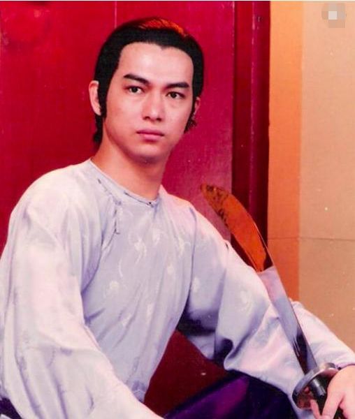83版《射雕英雄傳》演員現(xiàn)狀，歸云山莊少莊主因減肥過度猝死家中