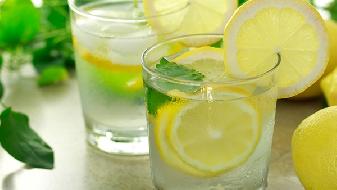 飲食減肥效果超好的5種茶飲-易網健康<a href=http://www.jjkd2019.cn/jkys/ target=_blank class=infotextkey>養生</a>網 飲食減肥效果超好的5種茶飲