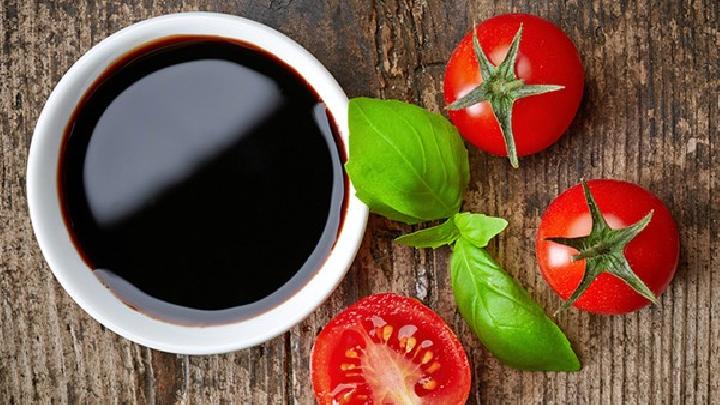 減肥吃什么最有效果呢?減肥期間飲食原則是什么?-易網(wǎng)<a href=http://www.jjkd2019.cn/ target=_blank class=infotextkey>健康養(yǎng)生</a>網(wǎng) 減肥吃什么最有效果呢?減肥期間飲食原則是什么?