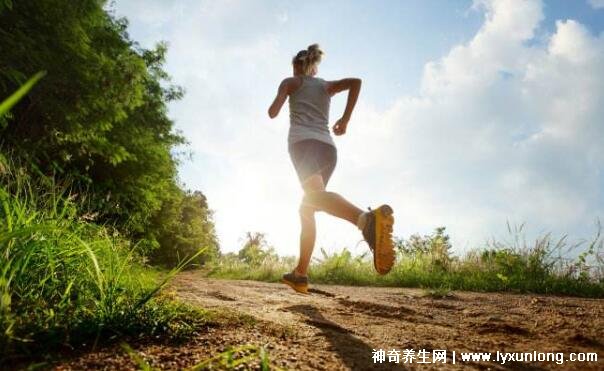 子宮腺肌癥最怕三種運(yùn)動(dòng)，千萬別劇烈跑步/倒立/拉伸