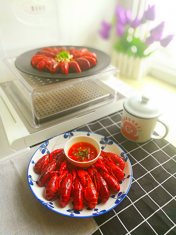 清蒸小龍蝦的做法-家常味蒸菜譜-易網(wǎng)健康養(yǎng)生網(wǎng) 清蒸小龍蝦的做法-家常味蒸菜譜
