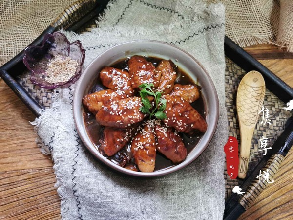 一瓶可樂玩轉一道菜——可樂雞翅的做法-家常味燒菜譜