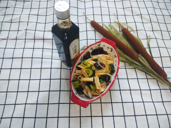 大拌菜的做法-酸辣味拌菜譜-易網健康養生網 大拌菜的做法-酸辣味拌菜譜