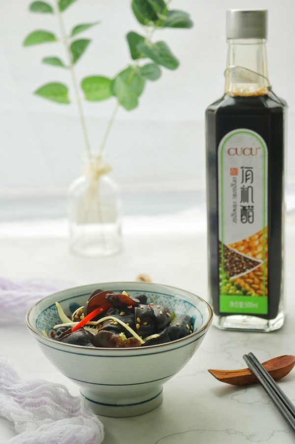 老醋木耳的做法-家常味拌菜譜-易網(wǎng)健康養(yǎng)生網(wǎng) 老醋木耳的做法-家常味拌菜譜