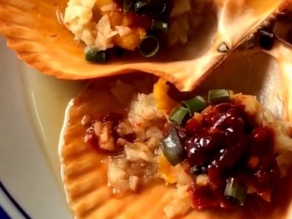 豆瓣醬蒸扇貝的做法-咸鮮味蒸菜譜-易網(wǎng)健康養(yǎng)生網(wǎng) 豆瓣醬蒸扇貝的做法-咸鮮味蒸菜譜