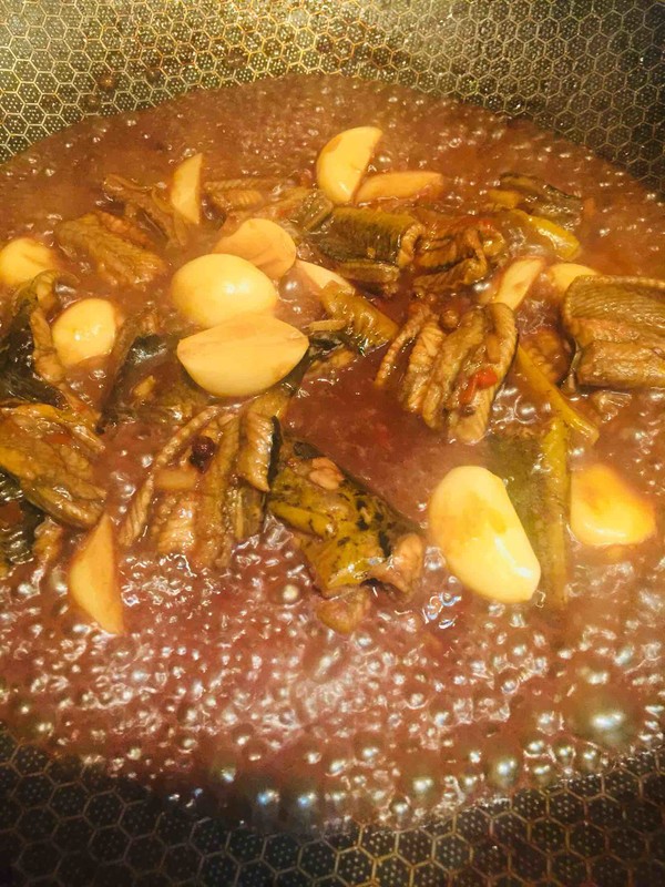 大蒜燒黃鱔的做法-蒜香味燒菜譜-易網健康養生網 大蒜燒黃鱔的做法-蒜香味燒菜譜