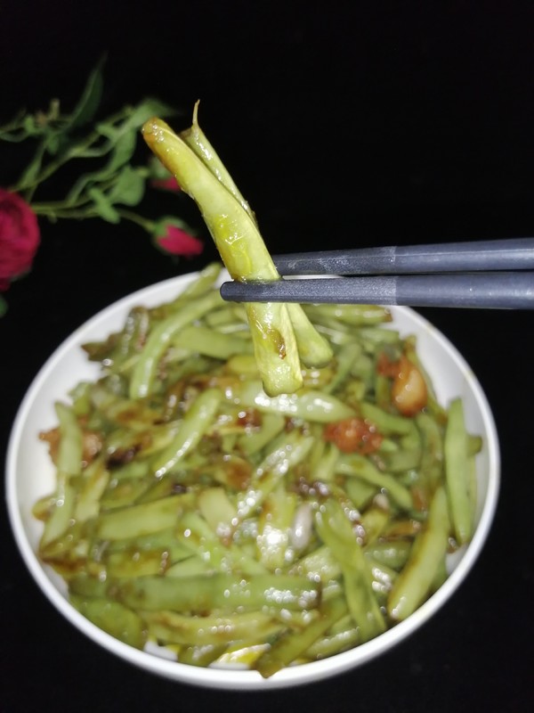 干煸四季豆的做法-家常味炒菜譜-易網健康養生網 干煸四季豆的做法-家常味炒菜譜