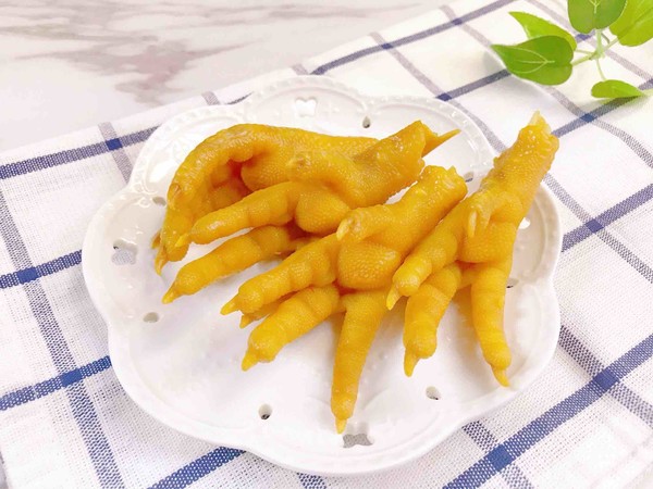 超入味的鹽焗鳳爪的做法-咸鮮味煮菜譜-易網健康養生網 超入味的鹽焗鳳爪的做法-咸鮮味煮菜譜