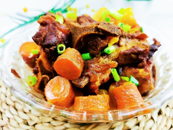 紅燒豬大骨的做法-咸鮮味燒菜譜-易網(wǎng)健康養(yǎng)生網(wǎng) 紅燒豬大骨的做法-咸鮮味燒菜譜