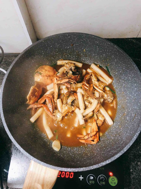 螃蟹炒年糕的做法-咸鮮味炒菜譜