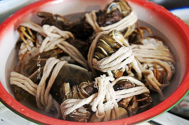 清蒸陽澄湖大閘蟹的做法-家常味蒸菜譜-易網(wǎng)健康養(yǎng)生網(wǎng) 清蒸陽澄湖大閘蟹的做法-家常味蒸菜譜