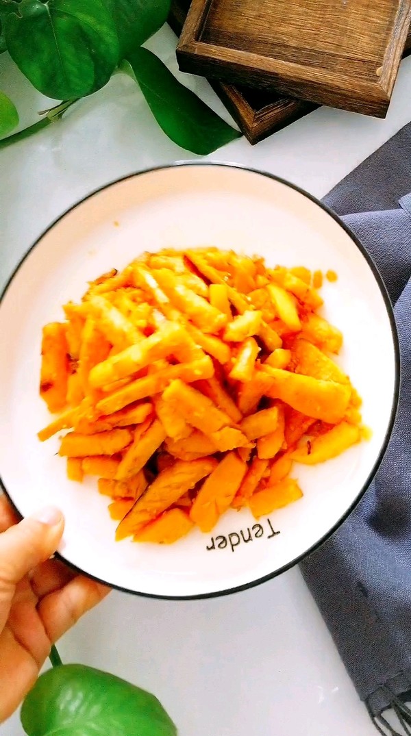 蛋黃紅薯?xiàng)l的做法-其它口味炒菜譜-易網(wǎng)健康養(yǎng)生網(wǎng) 蛋黃紅薯?xiàng)l的做法-其它口味炒菜譜
