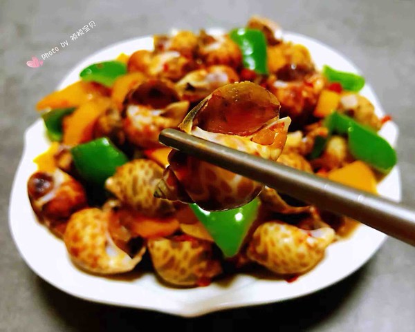 彩椒辣醬炒花螺的做法-香辣味炒菜譜-易網(wǎng)健康養(yǎng)生網(wǎng) 彩椒辣醬炒花螺的做法-香辣味炒菜譜