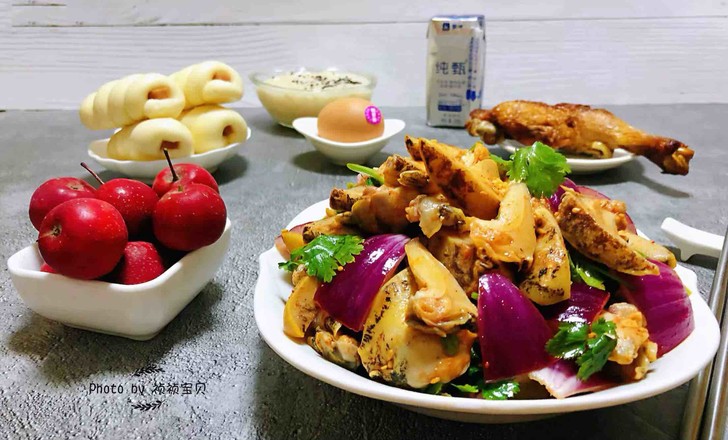 圓蔥拌假鮑魚(yú)的做法-酸辣味拌菜譜-易網(wǎng)健康養(yǎng)生網(wǎng) 圓蔥拌假鮑魚(yú)的做法-酸辣味拌菜譜