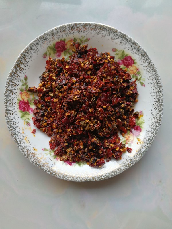 水煮牛肉的做法-麻辣味煮菜譜-易網健康養生網 水煮牛肉的做法-麻辣味煮菜譜