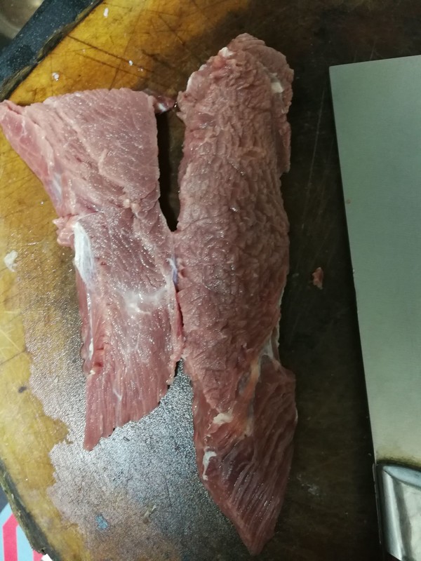 水煮牛肉的做法-麻辣味煮菜譜-易網<a href=http://www.jjkd2019.cn/ target=_blank class=infotextkey>健康養生</a>網 水煮牛肉的做法-麻辣味煮菜譜