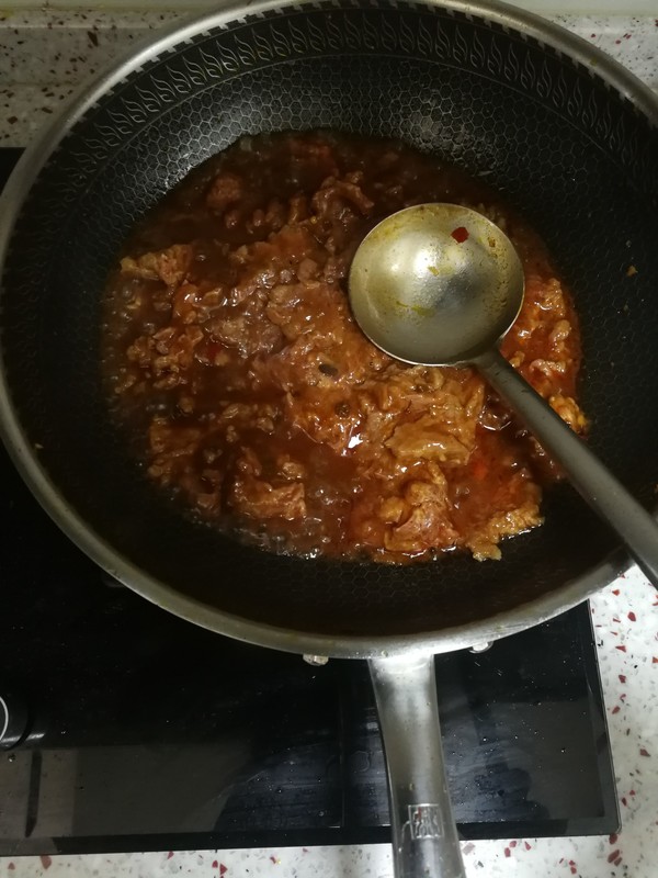 水煮牛肉的做法-麻辣味煮菜譜-易網健康養生網 水煮牛肉的做法-麻辣味煮菜譜