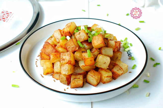 孜然土豆粒的做法-家常味炒菜譜-易網(wǎng)健康養(yǎng)生網(wǎng) 孜然土豆粒的做法-家常味炒菜譜