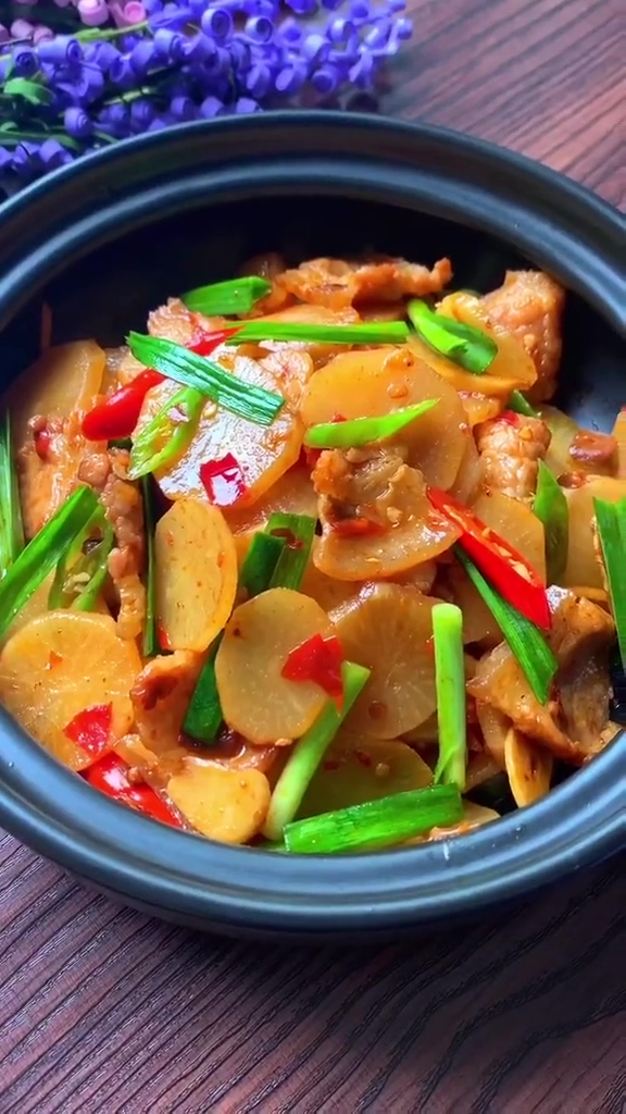 干鍋蘿卜片的做法-家常味炒菜譜-易網健康養生網 干鍋蘿卜片的做法-家常味炒菜譜