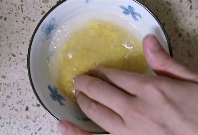 小米牛肉丸子的做法-家常味蒸菜譜
