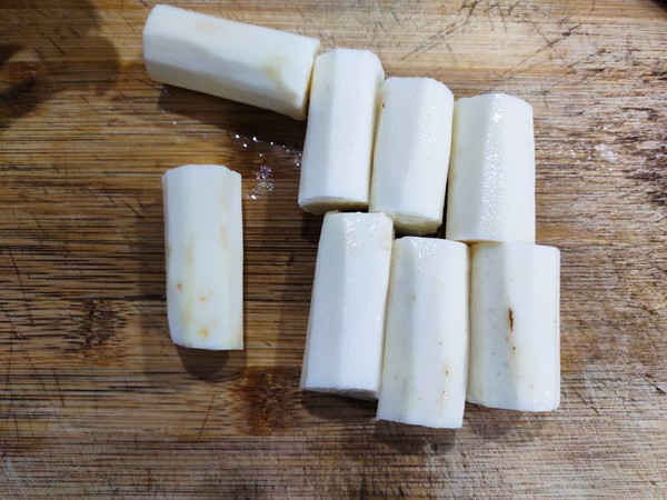 鹿茸菌山藥雞湯的做法-咸鮮味燉菜譜-易網健康養生網 鹿茸菌山藥雞湯的做法-咸鮮味燉菜譜