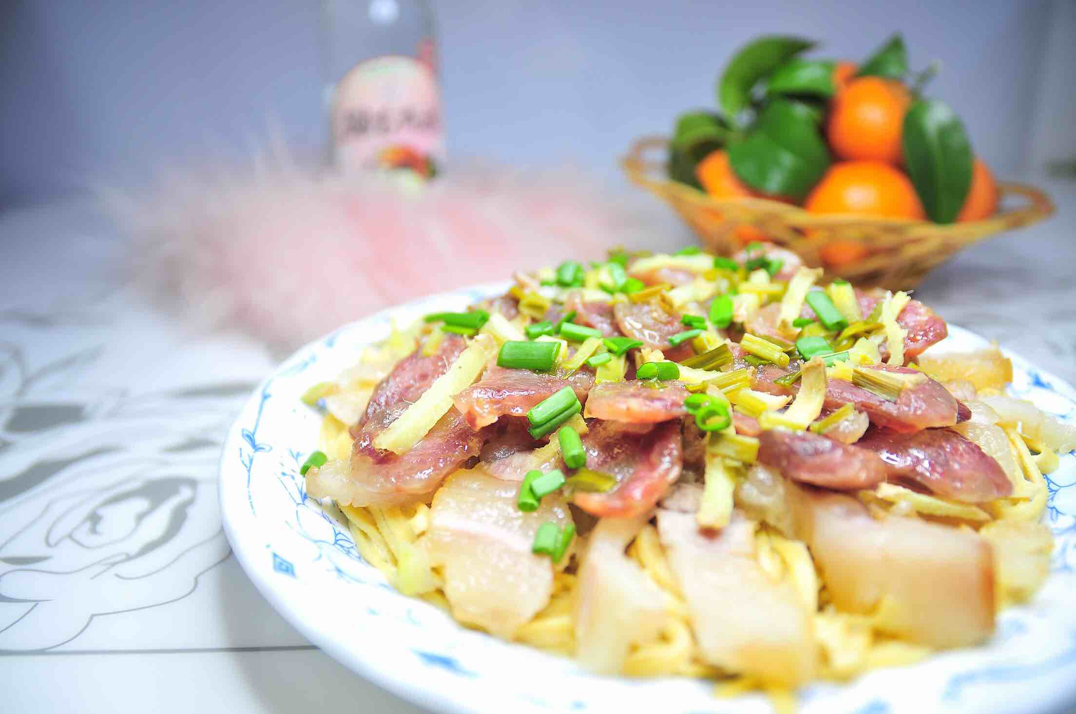 咸肉香腸蒸干絲的做法-咸鮮味蒸菜譜-易網(wǎng)健康養(yǎng)生網(wǎng) 咸肉香腸蒸干絲的做法-咸鮮味蒸菜譜