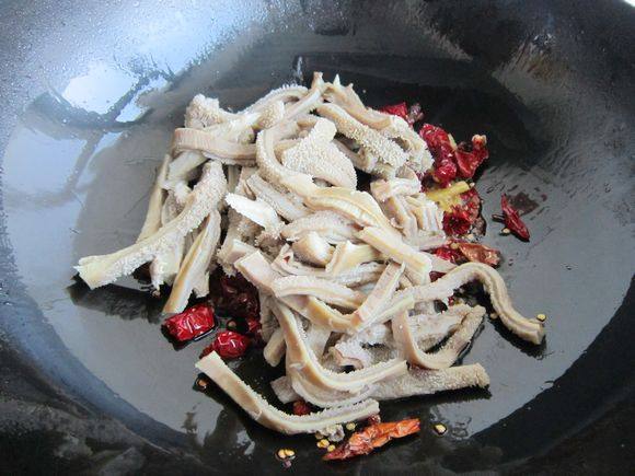干鍋牛肚的做法-香辣味炒菜譜