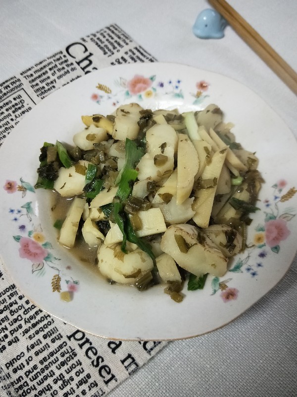 雪菜冬筍炒馬蹄的做法-咸鮮味炒菜譜-易網(wǎng)健康養(yǎng)生網(wǎng) 雪菜冬筍炒馬蹄的做法-咸鮮味炒菜譜