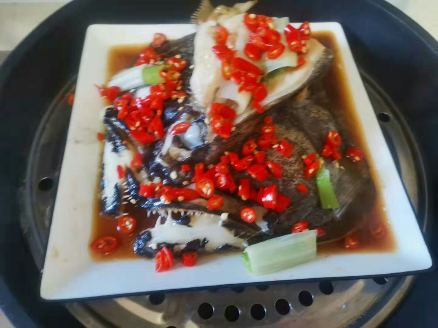 清蒸鰈魚頭的做法-家常味蒸菜譜
