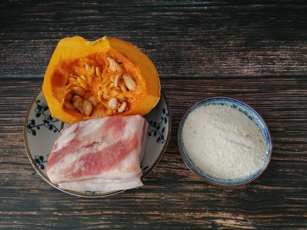 南瓜粉蒸肉的做法-家常味蒸菜譜-易網(wǎng)<a href=http://www.jjkd2019.cn/ target=_blank class=infotextkey>健康養(yǎng)生</a>網(wǎng) 南瓜粉蒸肉的做法-家常味蒸菜譜