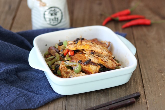 豉椒荷包蛋的做法-家常味煎菜譜-易網(wǎng)健康養(yǎng)生網(wǎng) 豉椒荷包蛋的做法-家常味煎菜譜