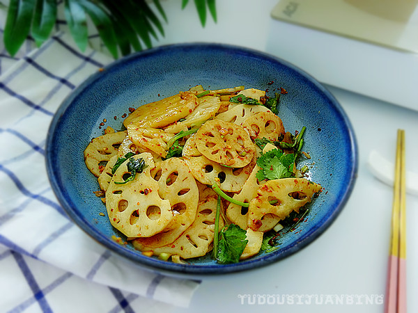 涼拌藕片的做法-咸鮮味拌菜譜-易網健康養生網 涼拌藕片的做法-咸鮮味拌菜譜