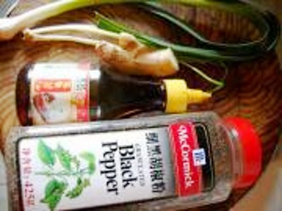 砂鍋魚頭煲的做法-咸鮮味煮菜譜-易網健康養生網 砂鍋魚頭煲的做法-咸鮮味煮菜譜