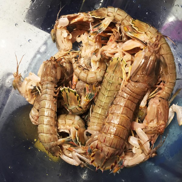 香辣豉香皮皮蝦的做法-香辣味炒菜譜-易網<a href=http://www.jjkd2019.cn/ target=_blank class=infotextkey>健康養生</a>網 香辣豉香皮皮蝦的做法-香辣味炒菜譜