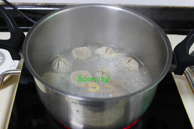 莧菜牛肉丸湯的做法-家常味煮菜譜-易網(wǎng)健康養(yǎng)生網(wǎng) 莧菜牛肉丸湯的做法-家常味煮菜譜