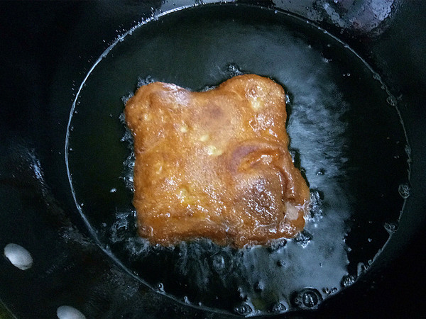 炸荷包蛋的做法-家常味炸菜譜-易網健康養生網 炸荷包蛋的做法-家常味炸菜譜