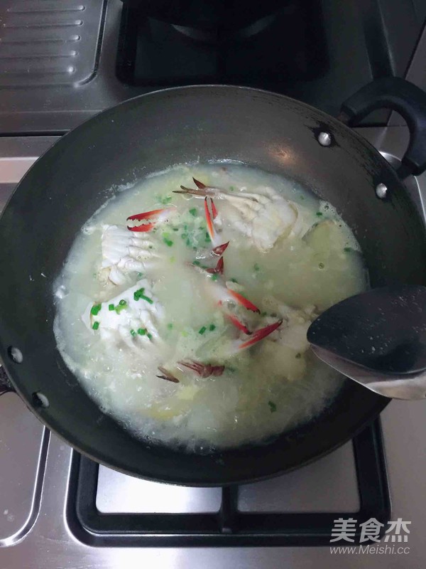 梭子蟹鮮湯的做法-咸鮮味燒菜譜-易網健康養(yǎng)生網 梭子蟹鮮湯的做法-咸鮮味燒菜譜