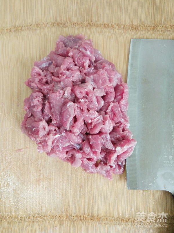 香辣蒜苔炒牛肉的做法-香辣味炒菜譜-易網健康養生網 香辣蒜苔炒牛肉的做法-香辣味炒菜譜