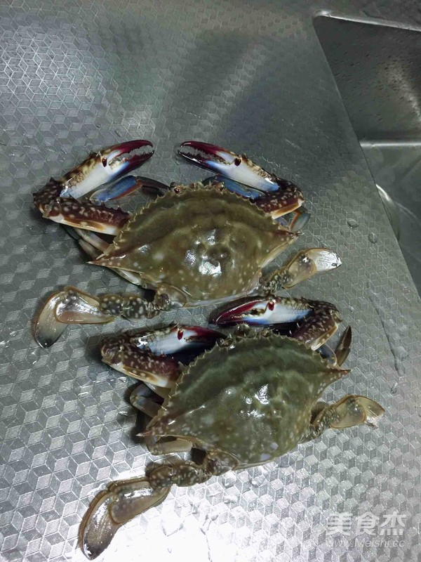 梭子蟹鮮湯的做法-咸鮮味燒菜譜-易網<a href=http://www.jjkd2019.cn/ target=_blank class=infotextkey>健康養(yǎng)生</a>網 梭子蟹鮮湯的做法-咸鮮味燒菜譜
