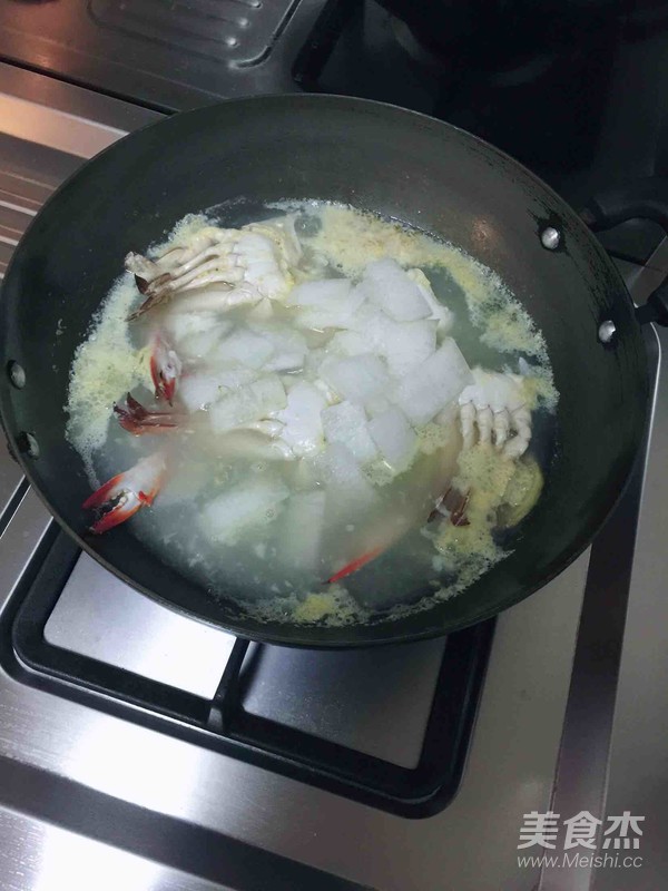 梭子蟹鮮湯的做法-咸鮮味燒菜譜-易網健康養(yǎng)生網 梭子蟹鮮湯的做法-咸鮮味燒菜譜