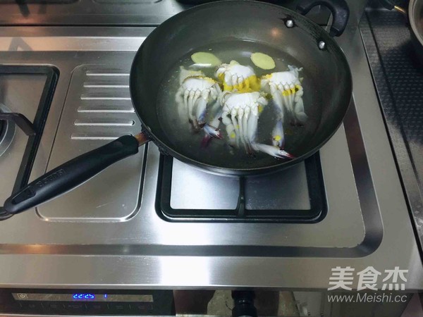 梭子蟹鮮湯的做法-咸鮮味燒菜譜-易網健康養(yǎng)生網 梭子蟹鮮湯的做法-咸鮮味燒菜譜