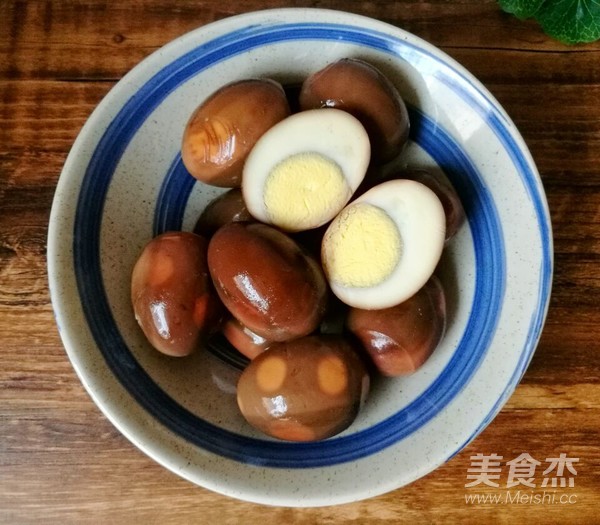 鹵蛋的做法-五香味煮菜譜-易網健康養生網 鹵蛋的做法-五香味煮菜譜