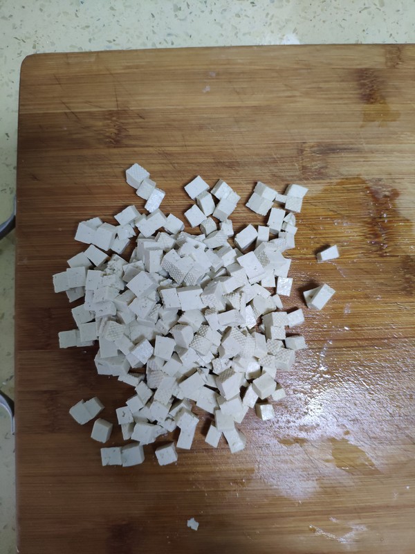 麻婆豆腐包子的做法-香辣味蒸菜譜-易網(wǎng)健康養(yǎng)生網(wǎng) 麻婆豆腐包子的做法-香辣味蒸菜譜