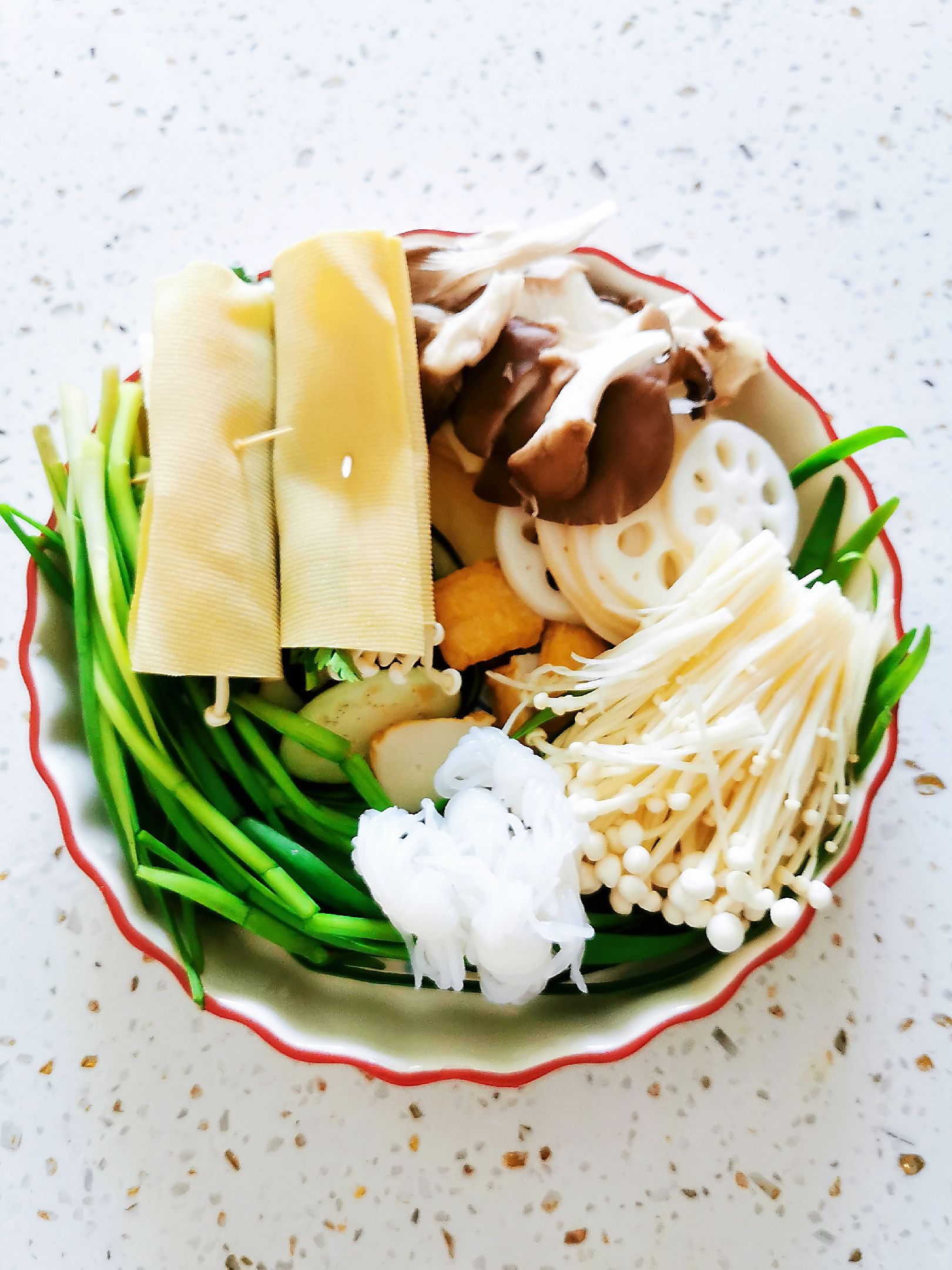 宵夜燒烤拼盤的做法-香辣味烤菜譜-易網(wǎng)<a href=http://www.jjkd2019.cn/ target=_blank class=infotextkey>健康養(yǎng)生</a>網(wǎng) 宵夜燒烤拼盤的做法-香辣味烤菜譜